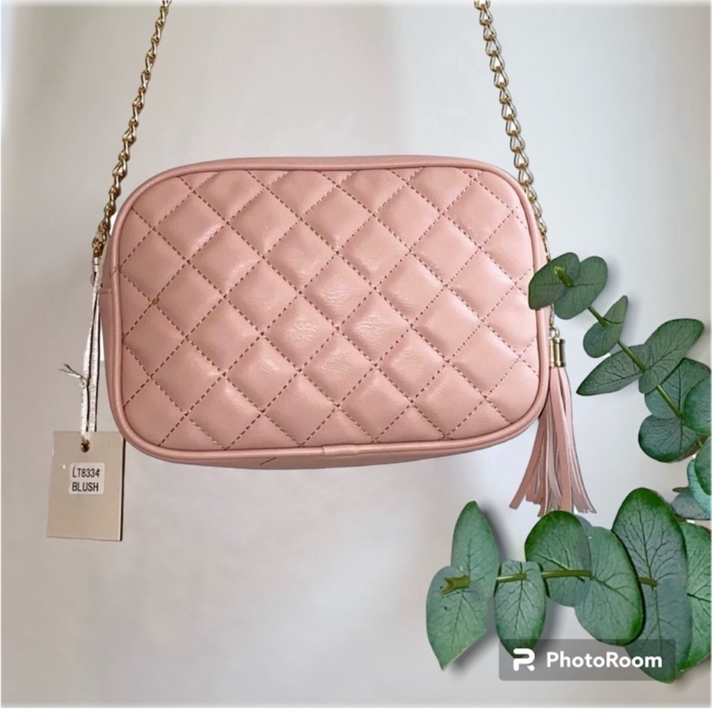 NWT- Love Trove - Quilted Blush Pink Purse